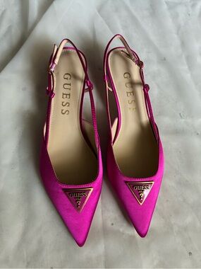 GUESS Women's Hot Pink Pointed Slingback Pumps with Gold Logo